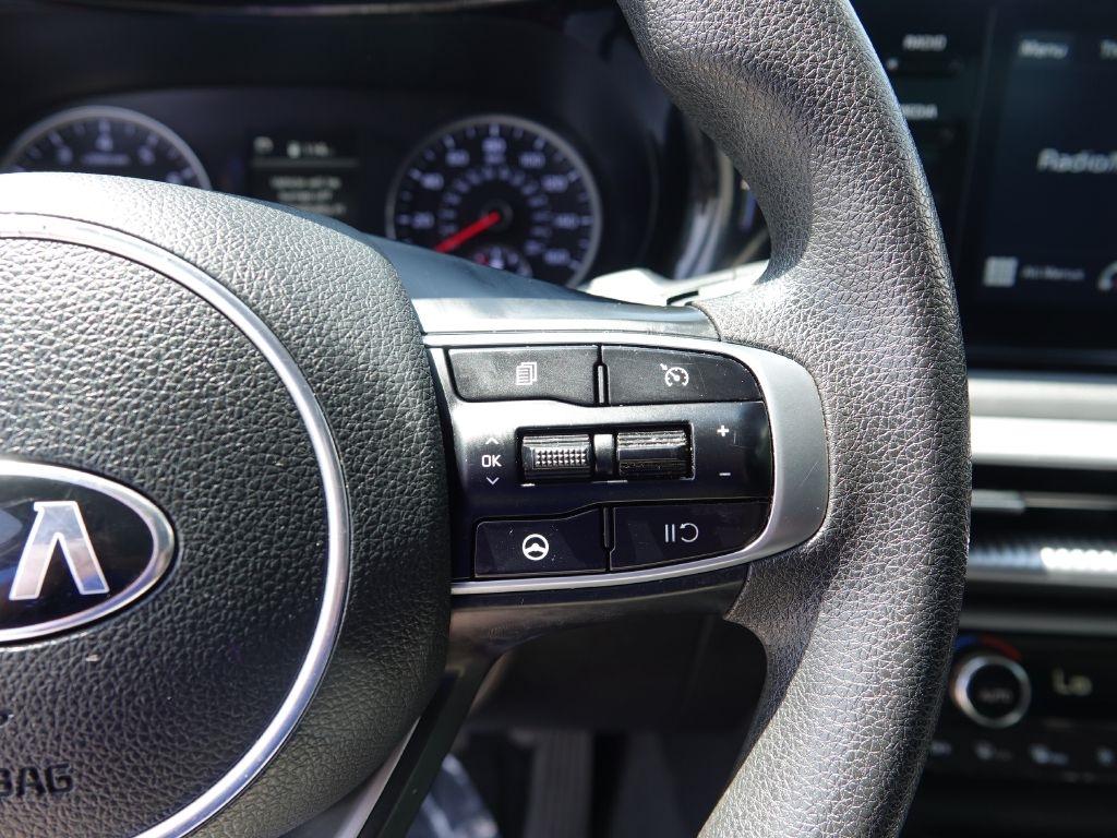 Kia K5 LXS 2021