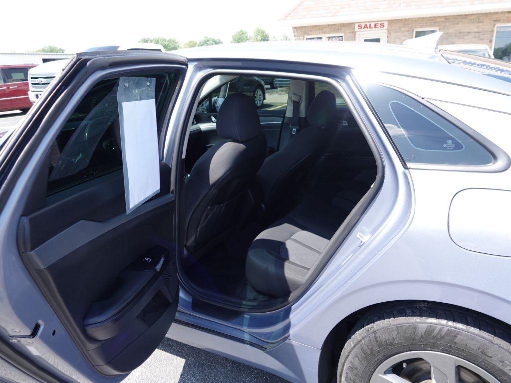 Kia K5 LXS 2021