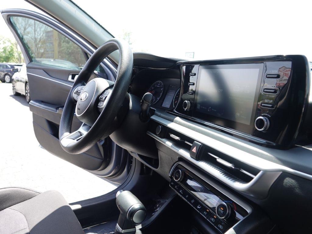 Kia K5 LXS 2021