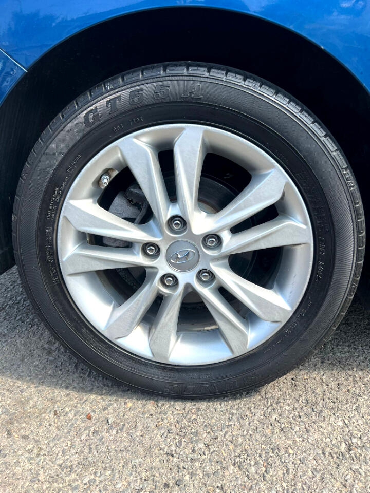 Hyundai Elantra GT A/T 2014 Hyundai Elantra GT A/T 2014
