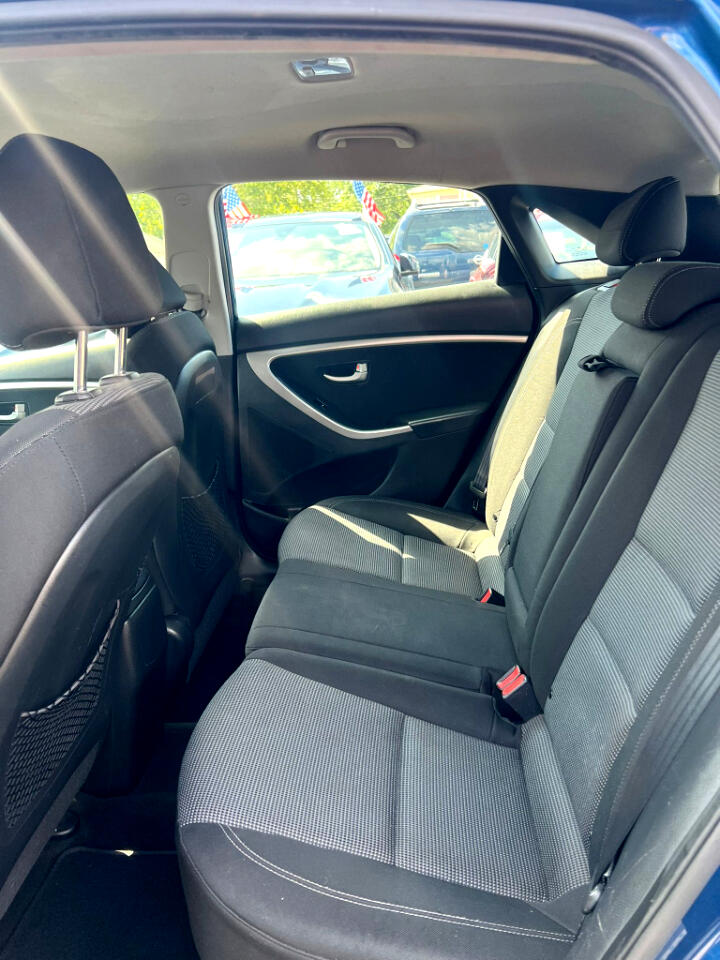 Hyundai Elantra GT A/T 2014 Hyundai Elantra GT A/T 2014