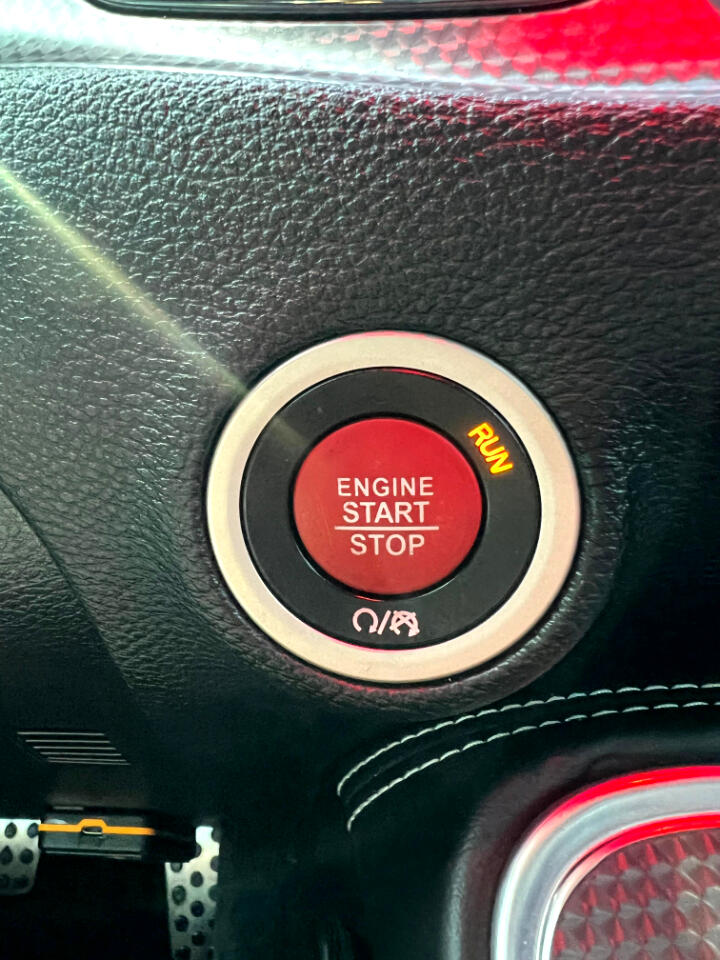 Dodge Challenger SRT Hellcat 2017 Dodge Challenger SRT Hellcat 2017