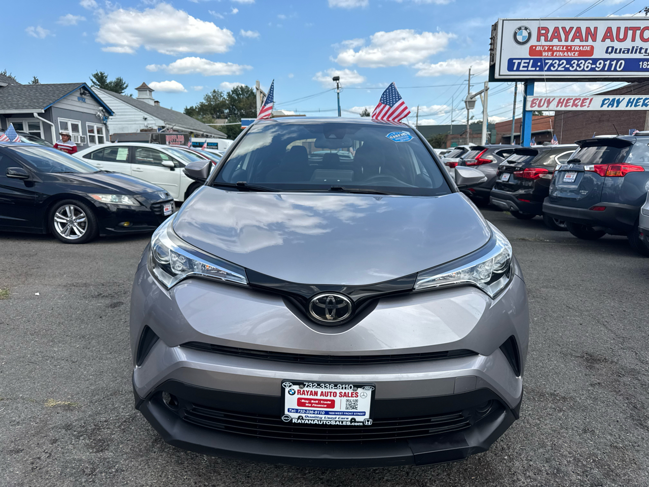 Toyota C-HR LE 2019 Toyota C-HR LE 2019