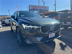 2018 Volvo XC60  2018 Volvo XC60