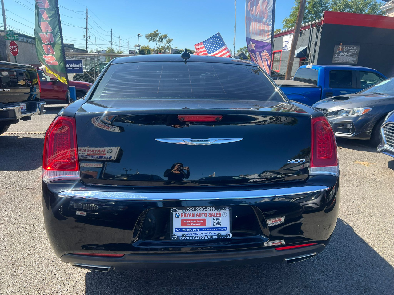 Chrysler 300 Limited RWD 2017 Chrysler 300 Limited RWD 2017