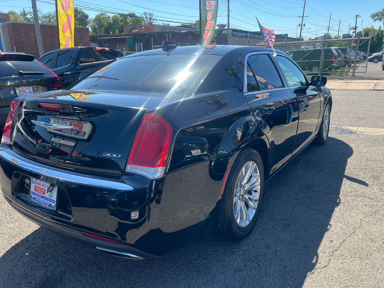Chrysler 300 Limited RWD 2017 Chrysler 300 Limited RWD 2017