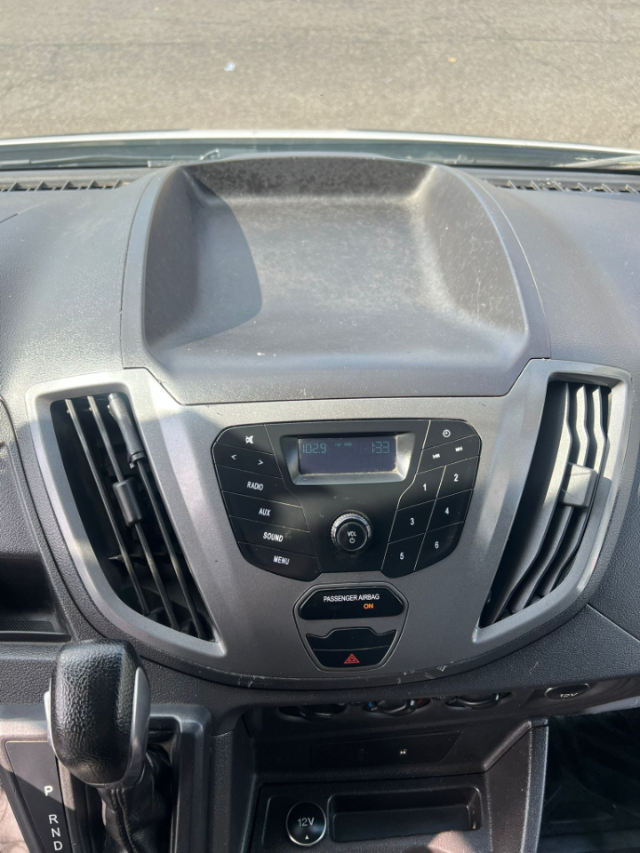 Ford Transit 250 Van Med. Roof w/Sliding Pass. 130-in. WB 2015