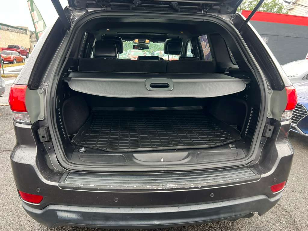Jeep Grand Cherokee Limited 4WD 2016 Jeep Grand Cherokee Limited 4WD 2016