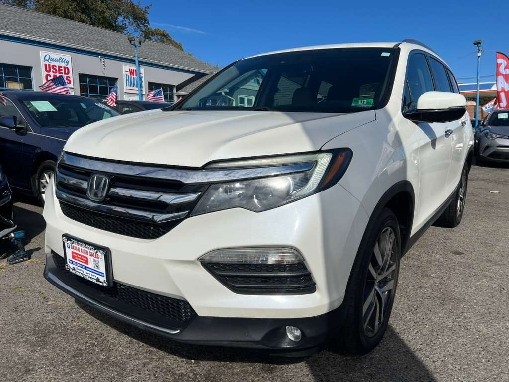 Honda Pilot Touring 4WD 2016 Honda Pilot Touring 4WD 2016