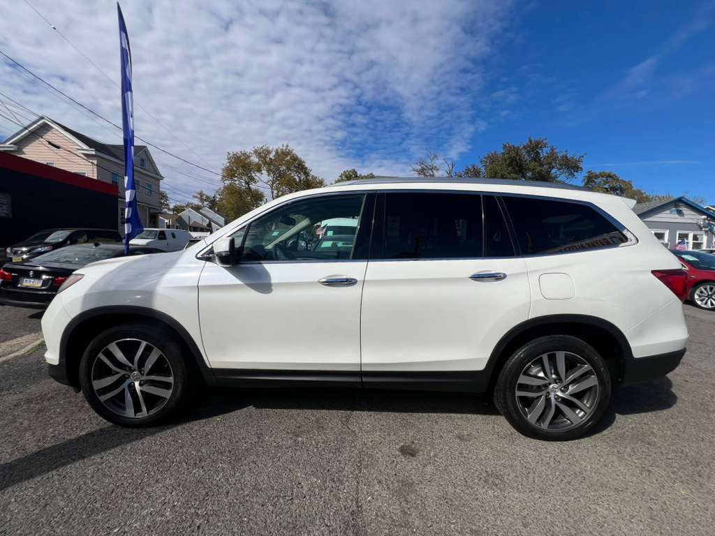 Honda Pilot Touring 4WD 2016 Honda Pilot Touring 4WD 2016