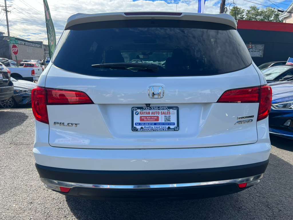 Honda Pilot Touring 4WD 2016 Honda Pilot Touring 4WD 2016