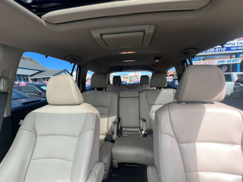 Honda Pilot Touring 4WD 2016 Honda Pilot Touring 4WD 2016