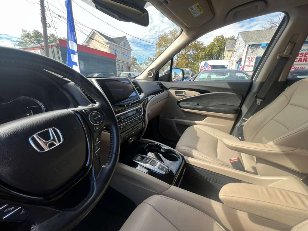 Honda Pilot Touring 4WD 2016 Honda Pilot Touring 4WD 2016