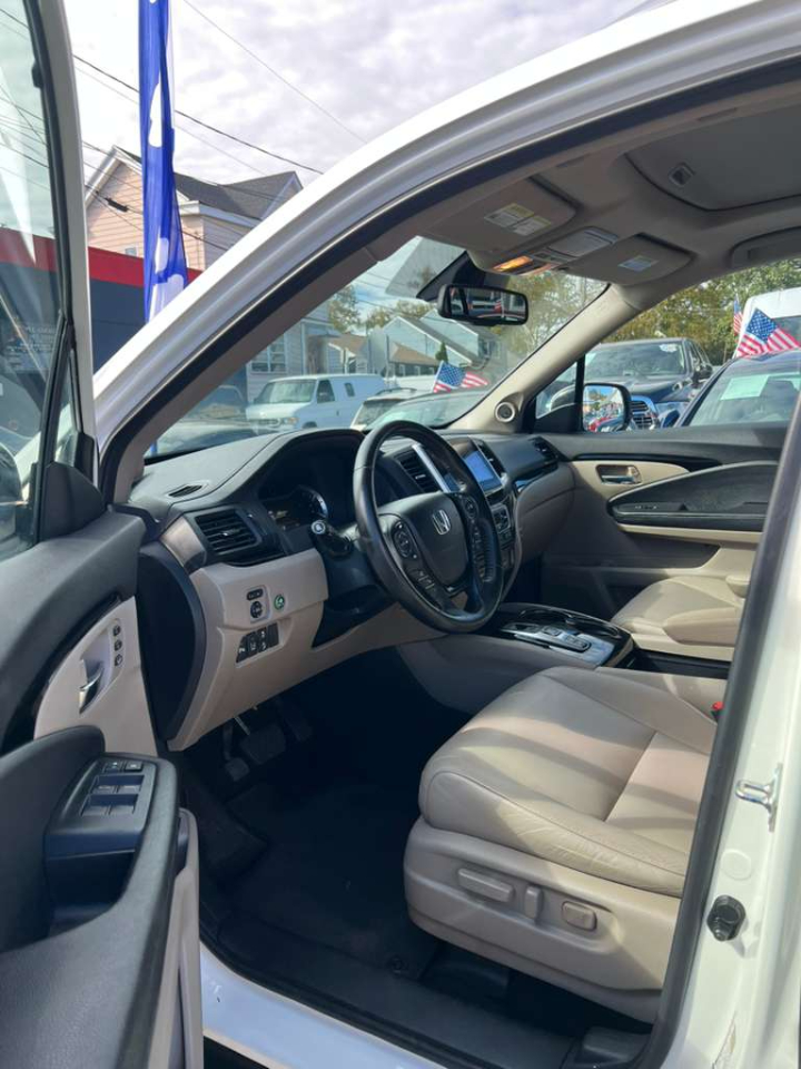 Honda Pilot Touring 4WD 2016 Honda Pilot Touring 4WD 2016