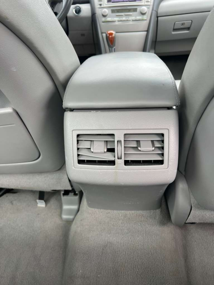 Toyota Camry Hybrid Sedan 2011 Toyota Camry Hybrid Sedan 2011
