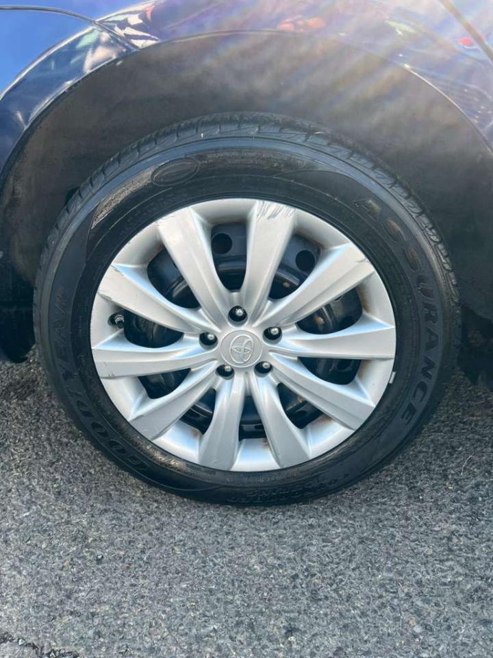 Toyota Corolla S 5-Speed MT 2012 Toyota Corolla S 5-Speed MT 2012
