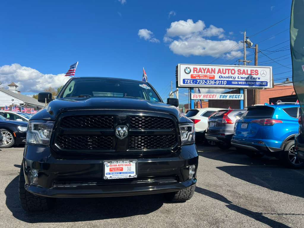 RAM 1500 Express 4x4 Crew Cab 5'7" Box *Ltd Avail* 2014 RAM 1500 Express 4x4 Crew Cab 5'7" Box *Ltd Avail* 2014