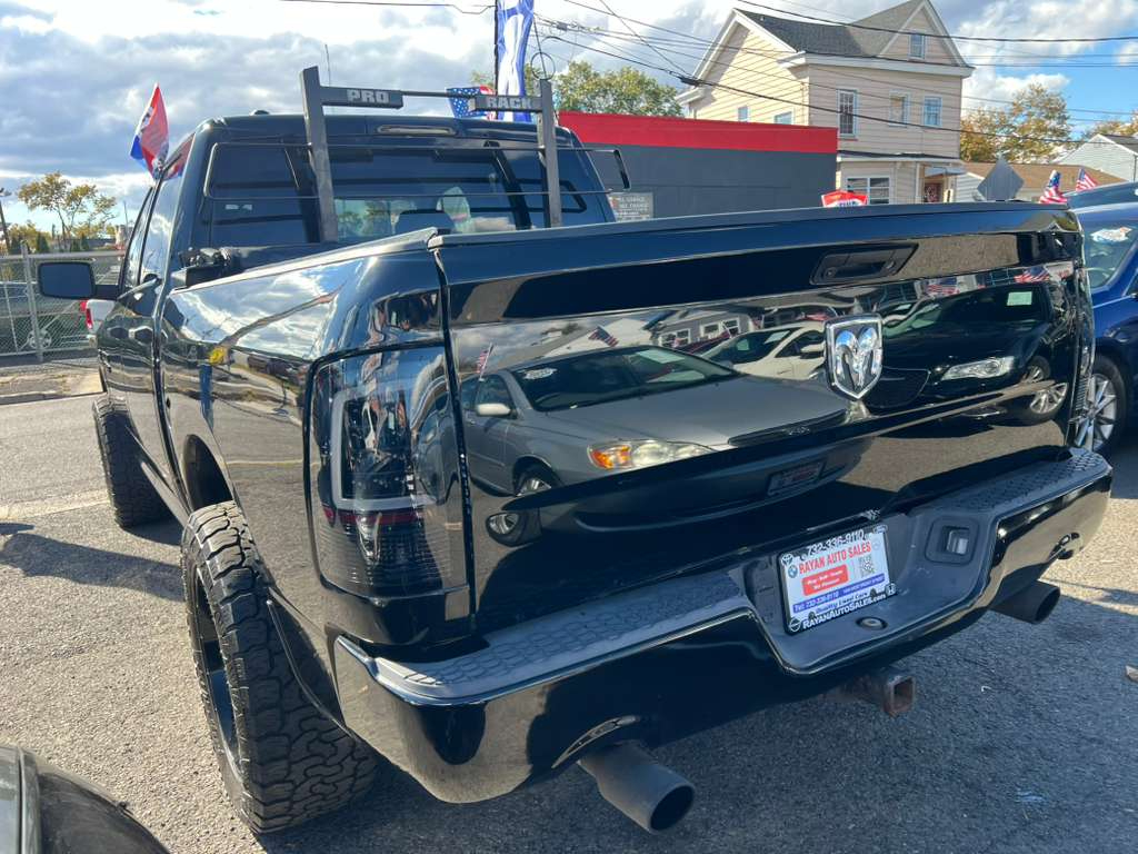 RAM 1500 Express 4x4 Crew Cab 5'7" Box *Ltd Avail* 2014 RAM 1500 Express 4x4 Crew Cab 5'7" Box *Ltd Avail* 2014