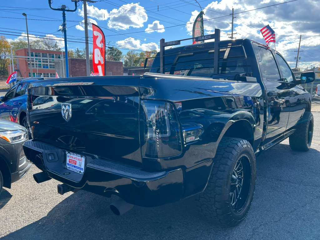 RAM 1500 Express 4x4 Crew Cab 5'7" Box *Ltd Avail* 2014 RAM 1500 Express 4x4 Crew Cab 5'7" Box *Ltd Avail* 2014
