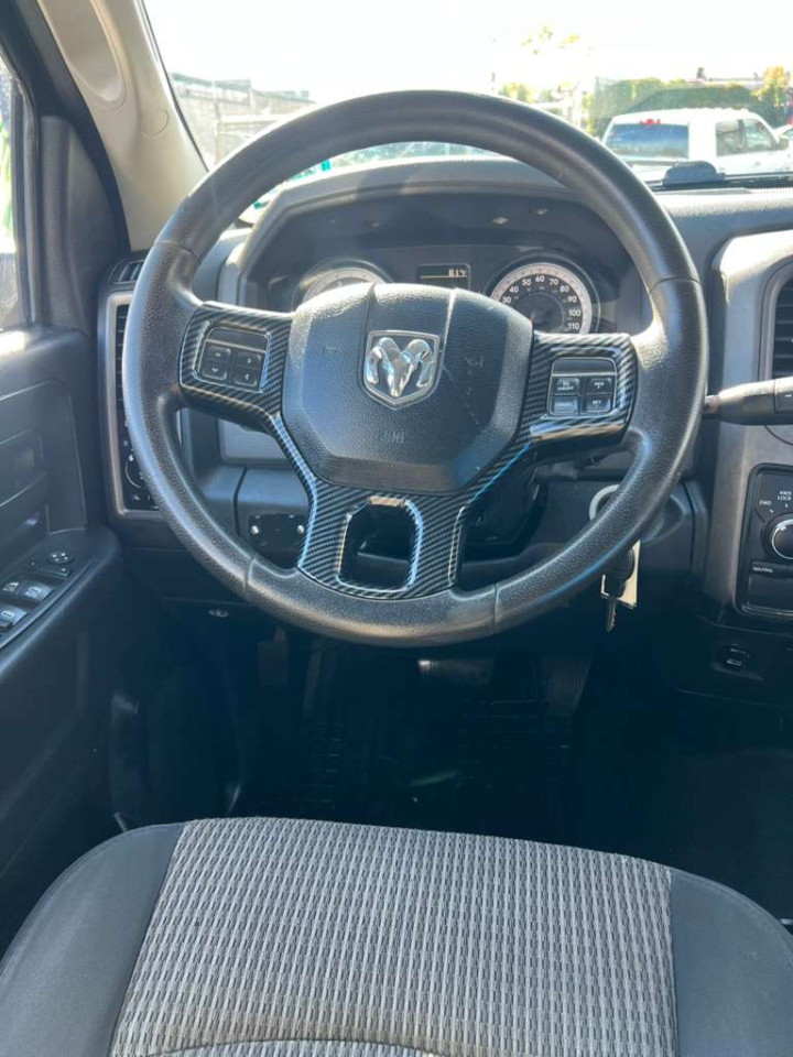 RAM 1500 Express 4x4 Crew Cab 5'7" Box *Ltd Avail* 2014 RAM 1500 Express 4x4 Crew Cab 5'7" Box *Ltd Avail* 2014