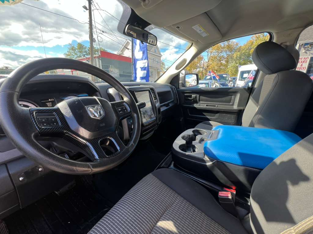 RAM 1500 Express 4x4 Crew Cab 5'7" Box *Ltd Avail* 2014 RAM 1500 Express 4x4 Crew Cab 5'7" Box *Ltd Avail* 2014