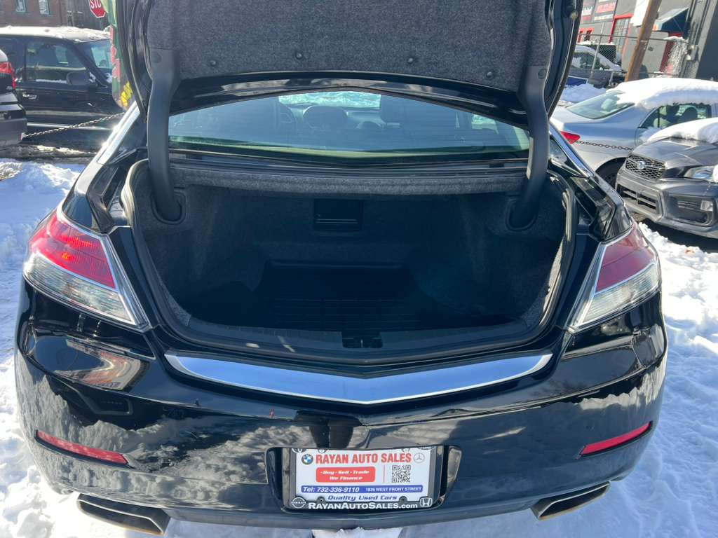 Acura TL 6-Speed AT with Advance Package 2013