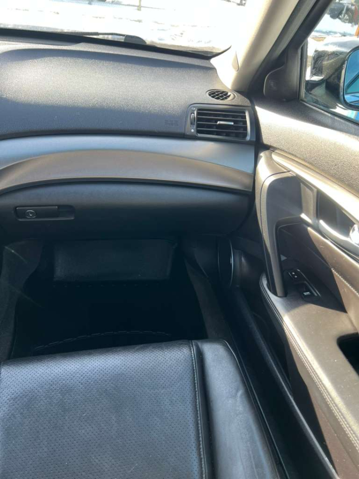 Acura TL 6-Speed AT with Advance Package 2013