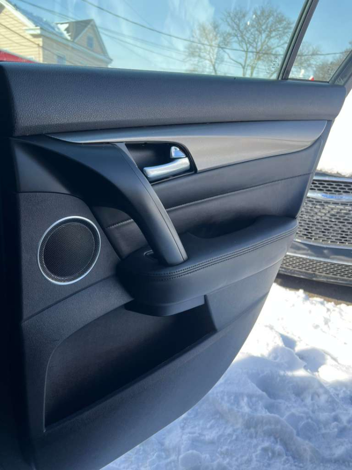 Acura TL 6-Speed AT with Advance Package 2013