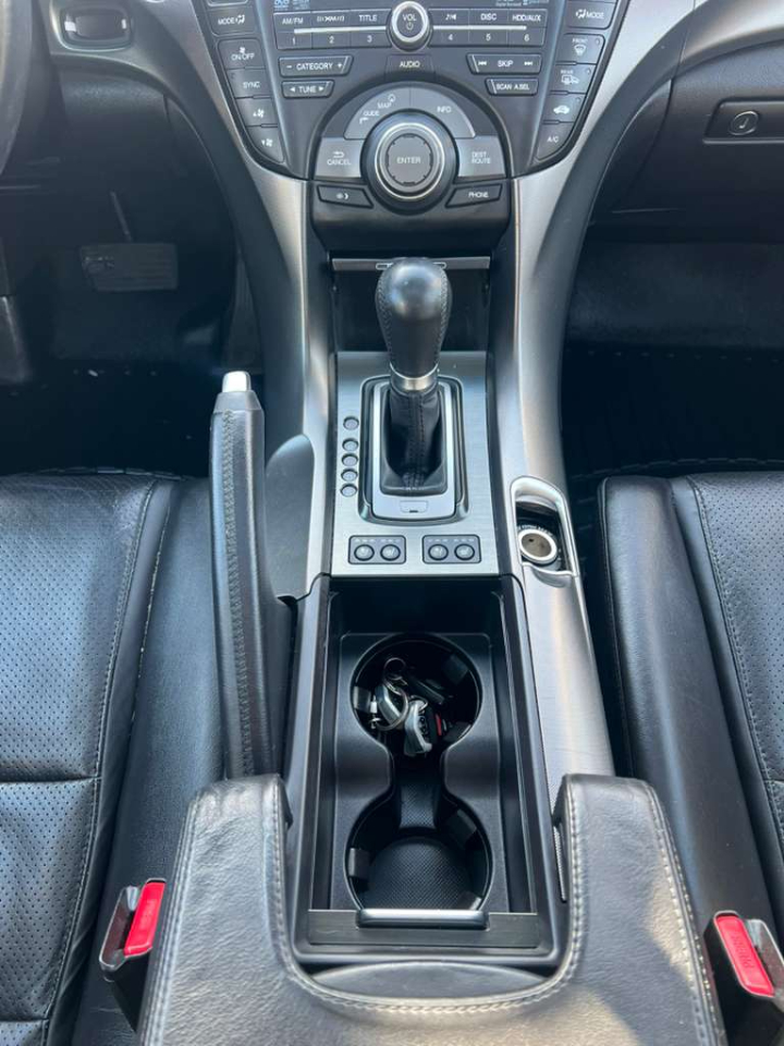 Acura TL 6-Speed AT with Advance Package 2013