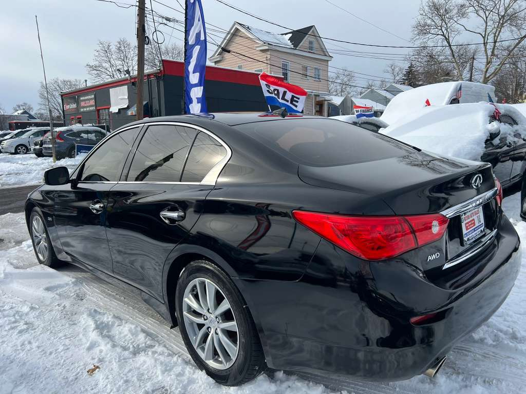Infiniti Q50 2.0t AWD 2017