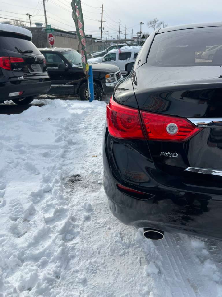 Infiniti Q50 2.0t AWD 2017