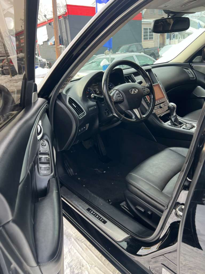 Infiniti Q50 2.0t AWD 2017