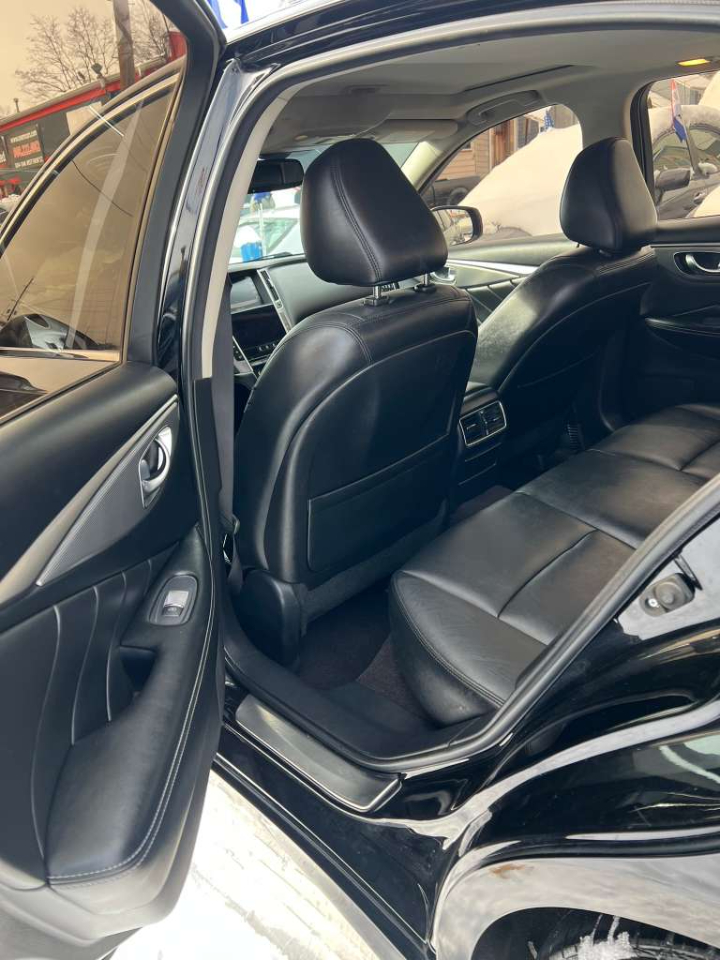 Infiniti Q50 2.0t AWD 2017