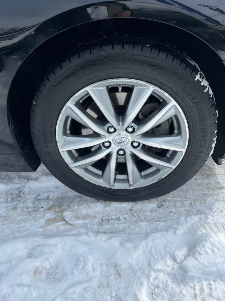 Infiniti Q50 2.0t AWD 2017