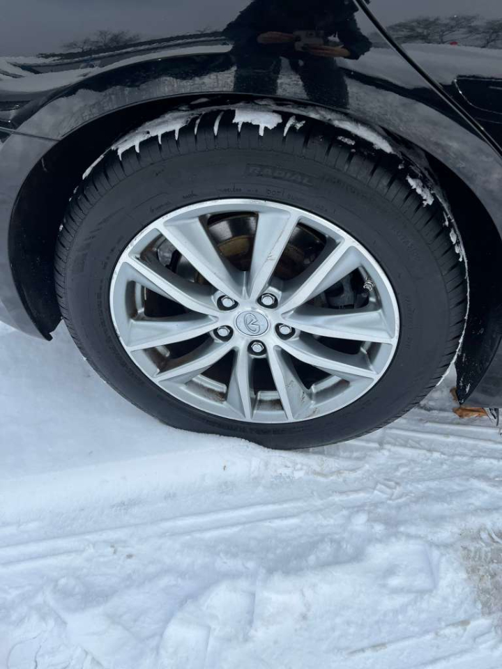 Infiniti Q50 2.0t AWD 2017