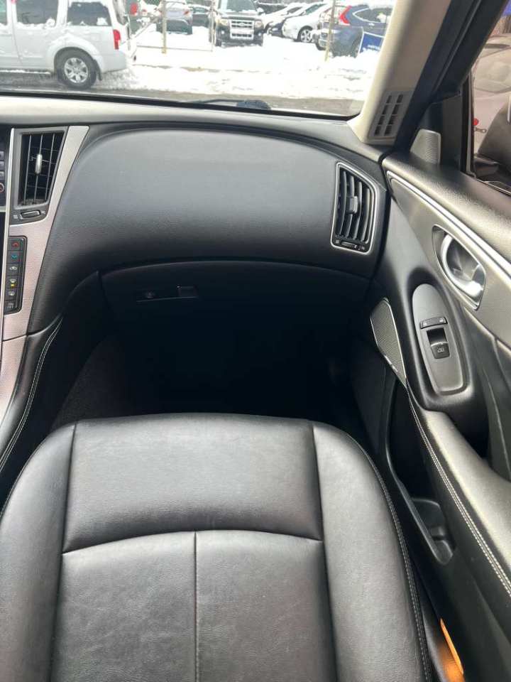 Infiniti Q50 2.0t AWD 2017