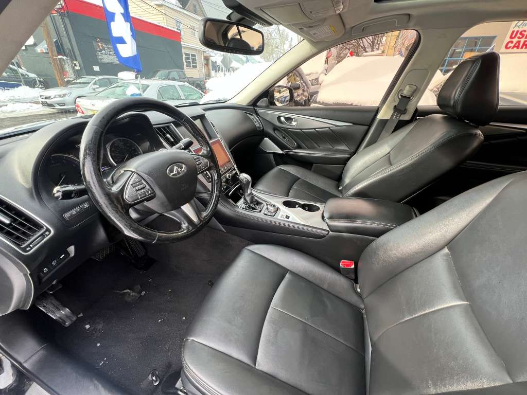 Infiniti Q50 2.0t AWD 2017