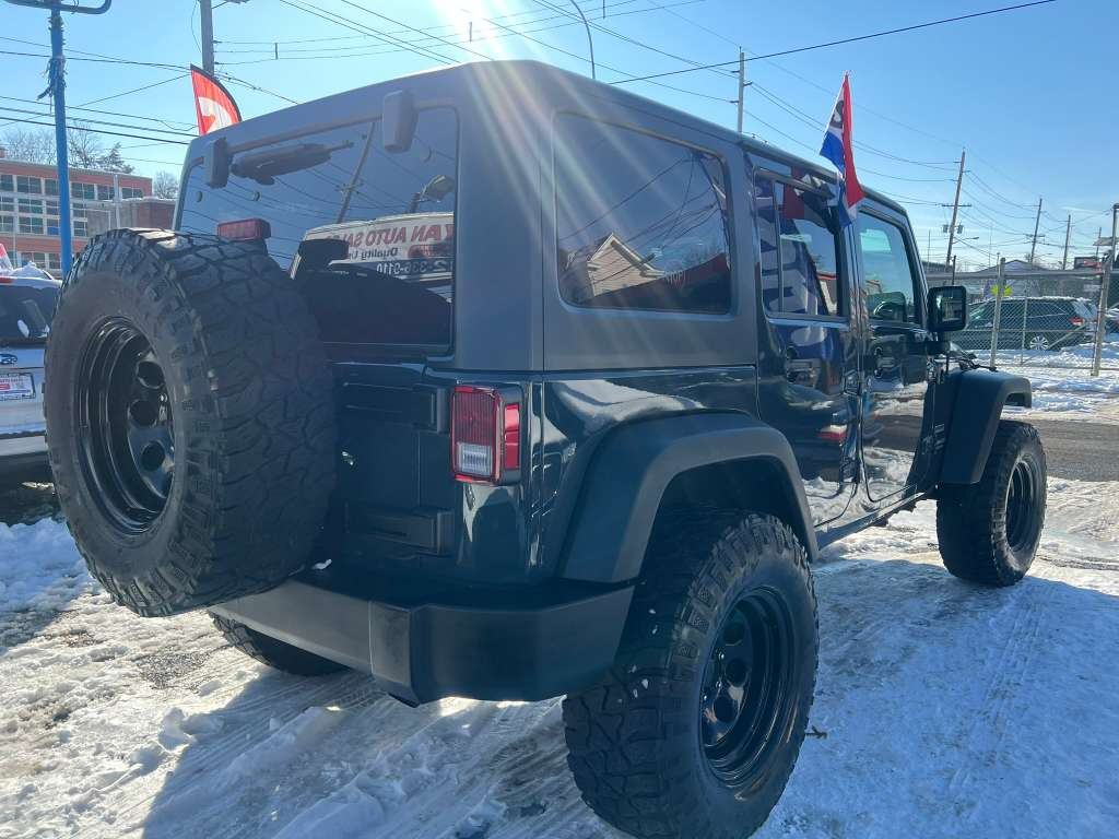 Jeep Wrangler Unlimited Sport 4WD 2017