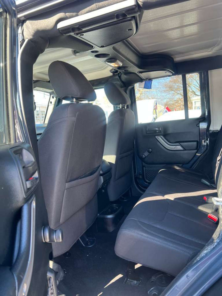 Jeep Wrangler Unlimited Sport 4WD 2017