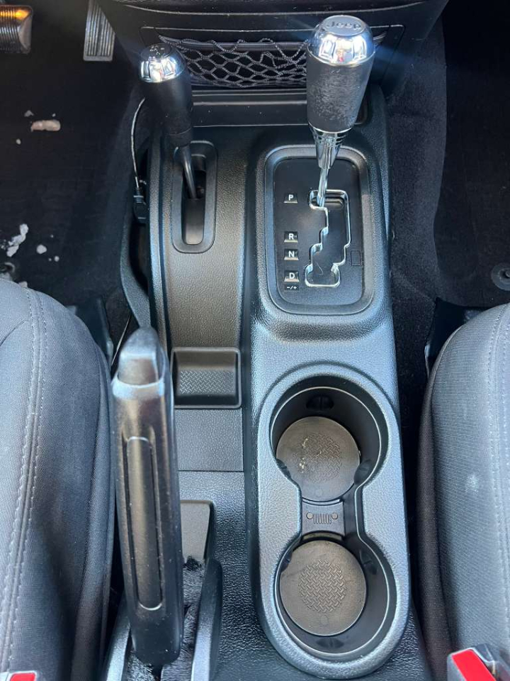 Jeep Wrangler Unlimited Sport 4WD 2017