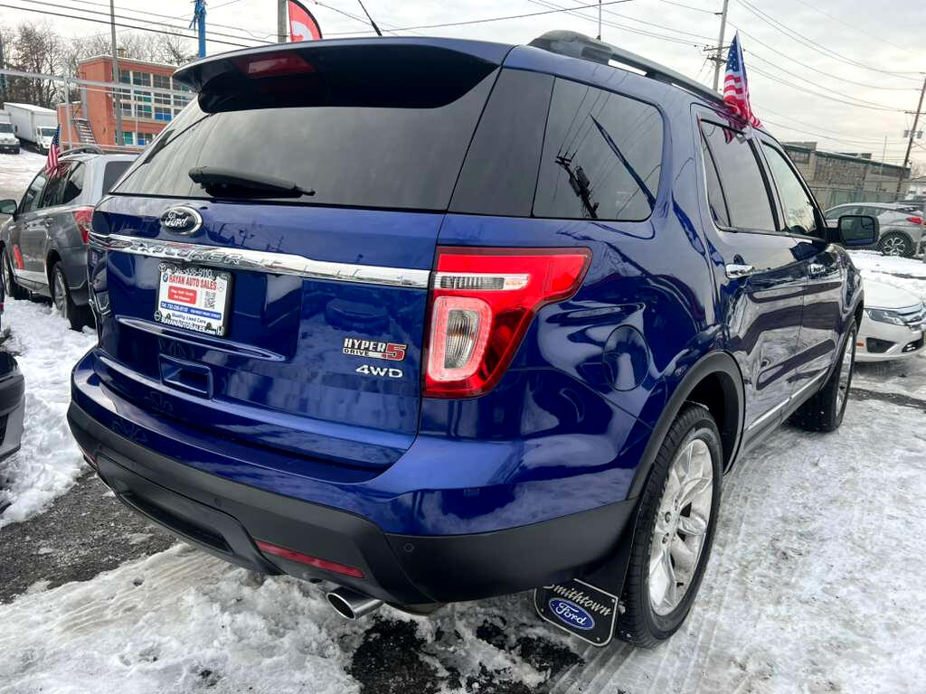 Ford Explorer XLT 4WD 2013