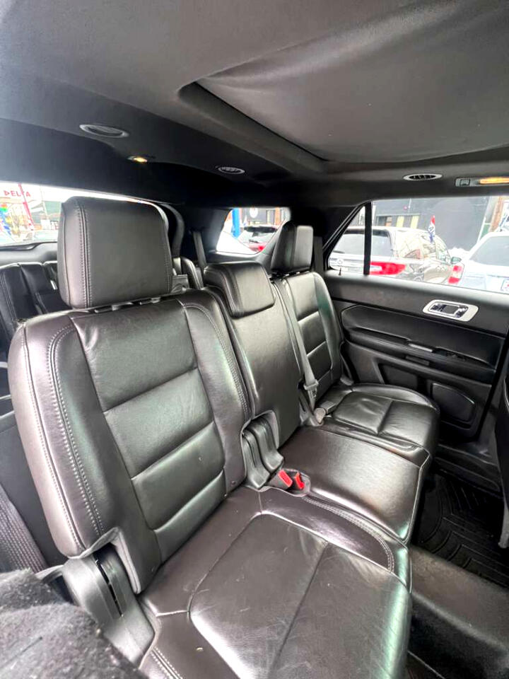 Ford Explorer XLT 4WD 2013