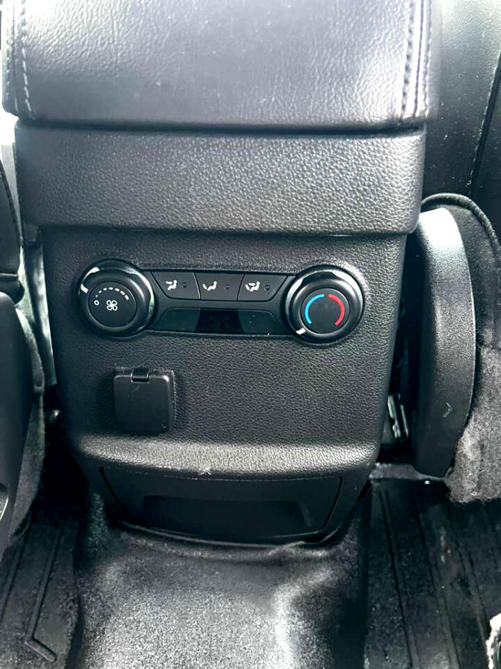 Ford Explorer XLT 4WD 2013