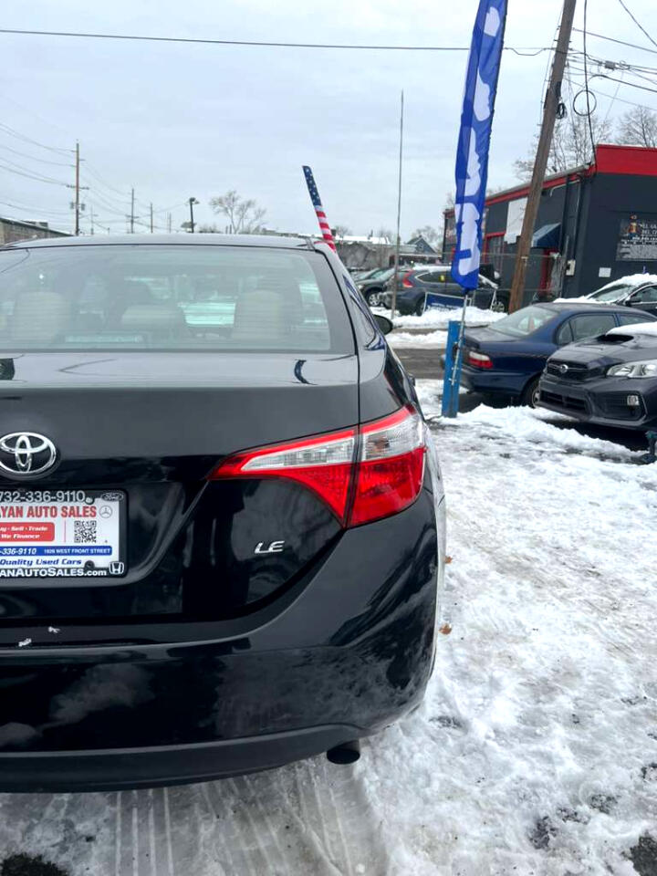 Toyota Corolla LE 2016