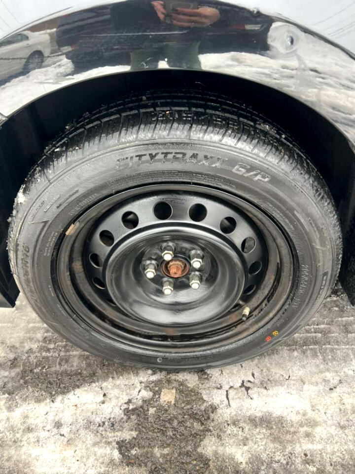 Toyota Corolla LE 2016