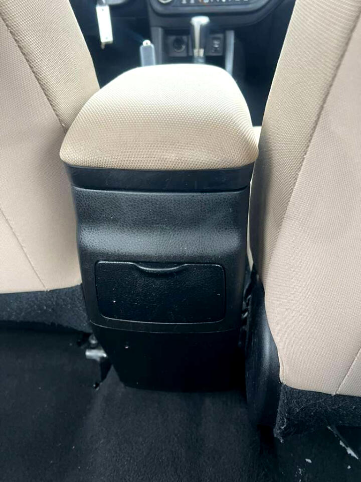 Toyota Corolla LE 2016