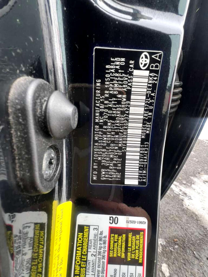 Toyota Corolla LE 2016