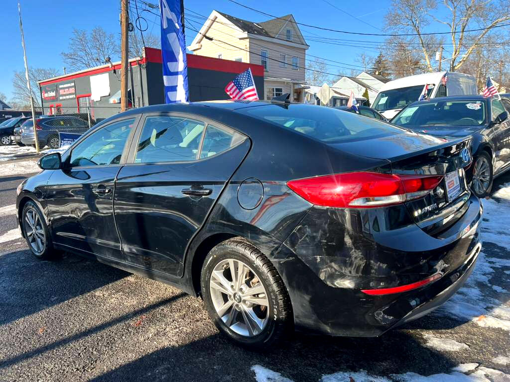 Hyundai Elantra Limited 2018