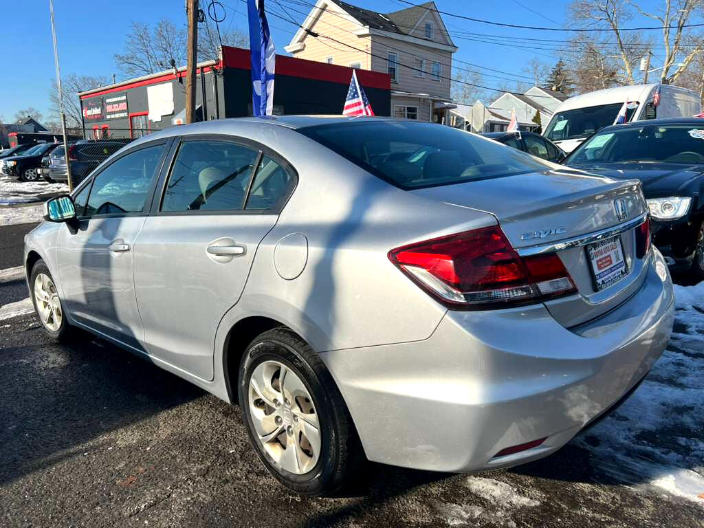 Honda Civic LX Sedan 5-Speed AT 2013