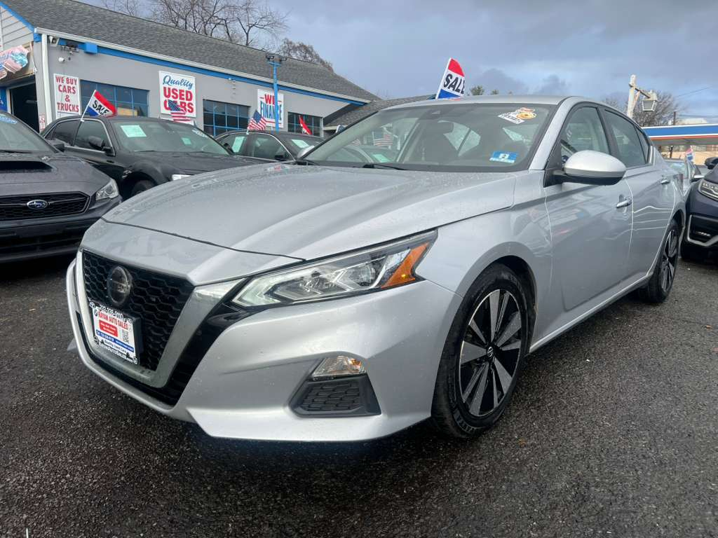 Nissan Altima 2.5 SV 2022